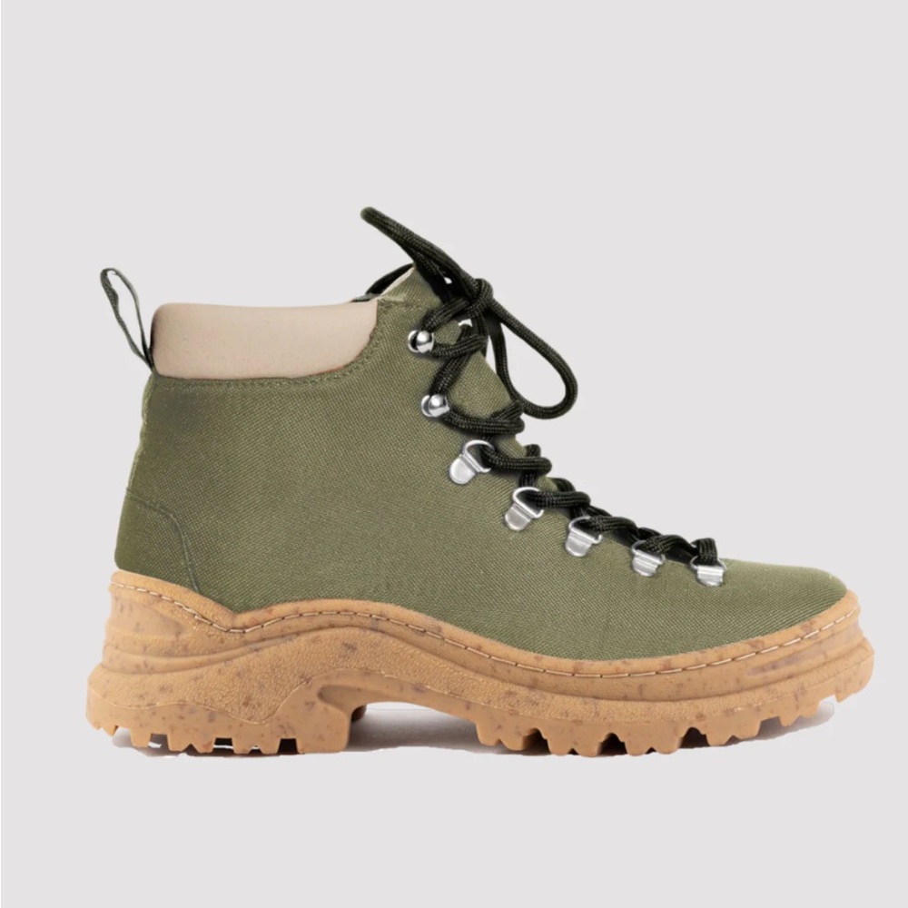 Thesus The Weekend Boot in Sage women’s boots